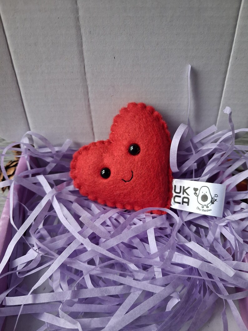 Smiling heart pocket hug, felt hand sewn keyring, personalised letterbox gift image 13
