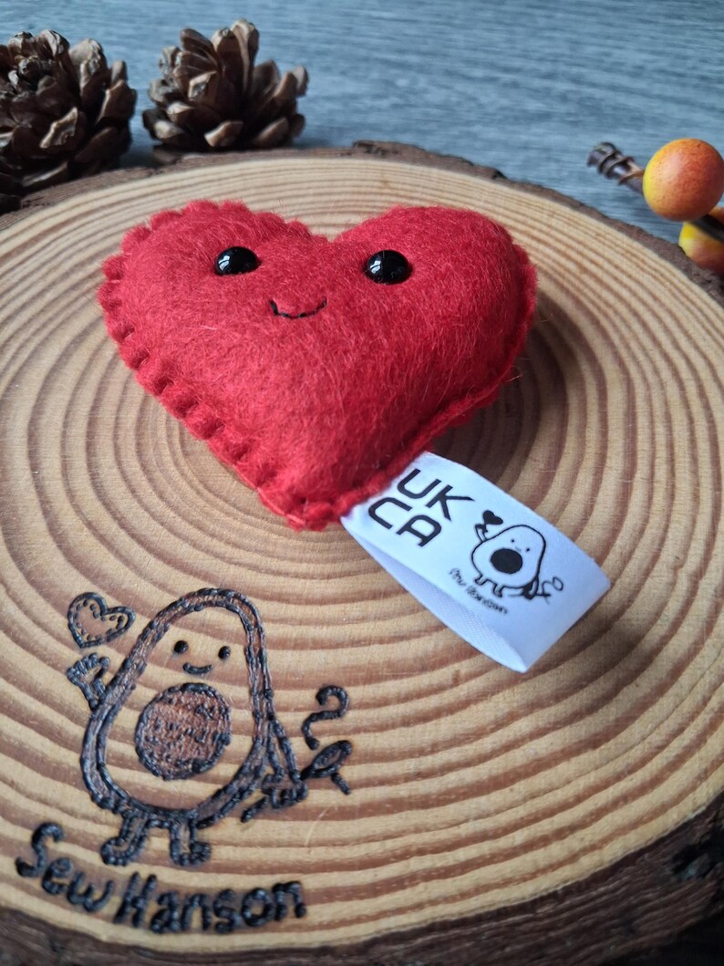 Smiling heart pocket hug, felt hand sewn keyring, personalised letterbox gift image 15