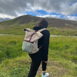 Sac à dos de voyage| Sac à dos en chanvre et coton| Cartable| Sac fait main | Sac écologique | Sac à dos coloré | Durable | Fabriqué au Népal |