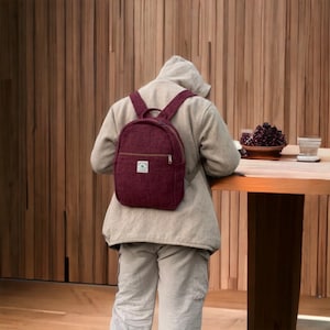 Petit sac à dos en chanvre| Sac fait main | sac écologique | Cadeau pour elle | petit sac à dos |