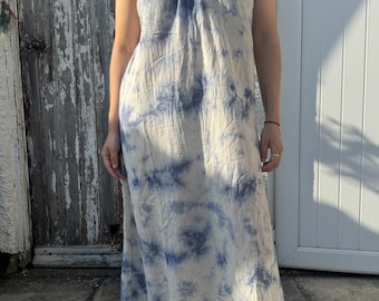 Vestido largo tie dye hecho a mano: vestido bohemio de algodón con tirantes ajustables.