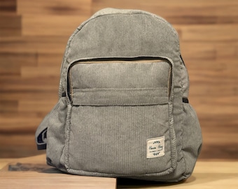 Großer Cordstoff Rucksack Unisex Reise und Schultasche Umweltfreundliches Geschenk für Studenten