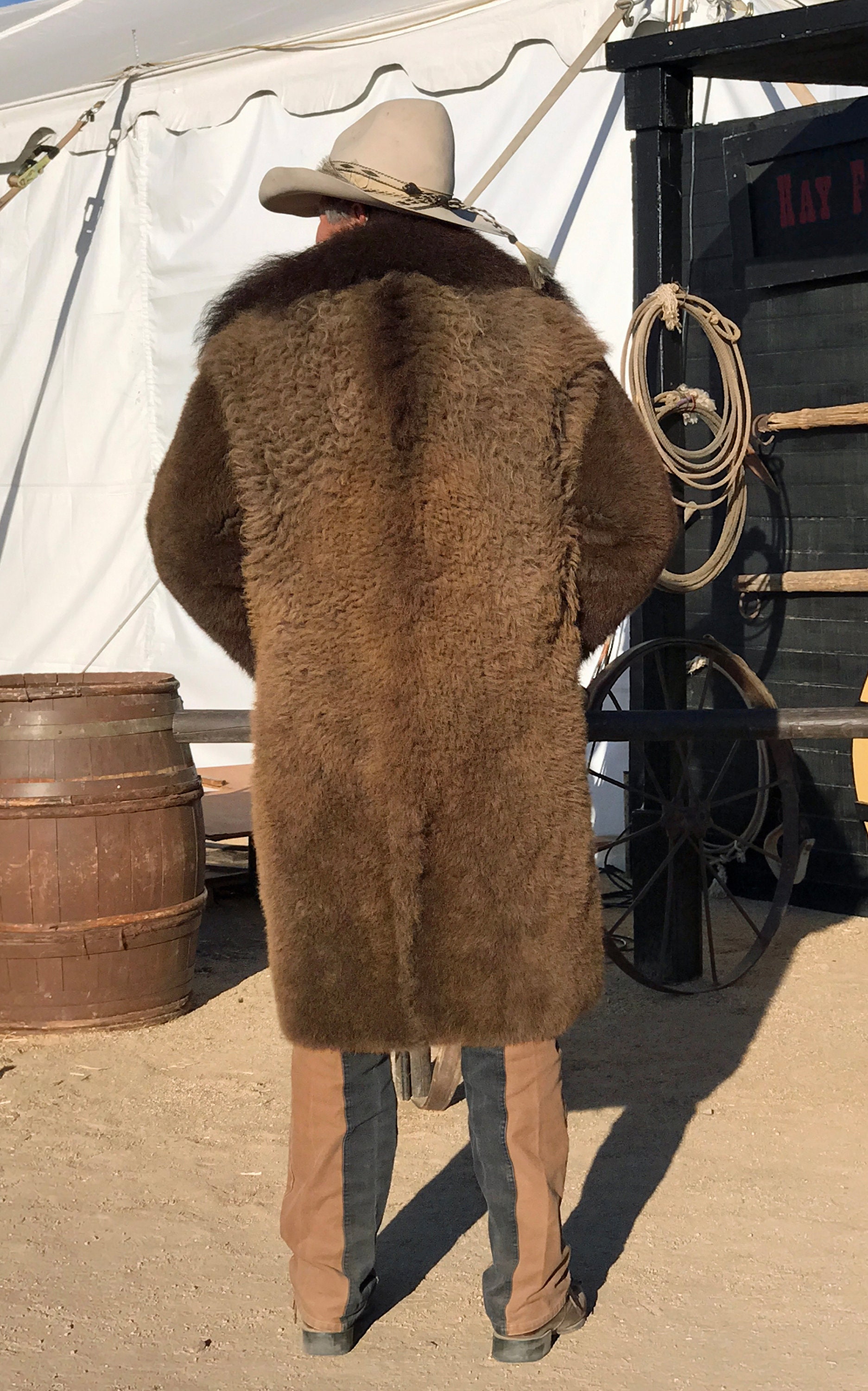 Genuine Men's Buffalo Fur Coat