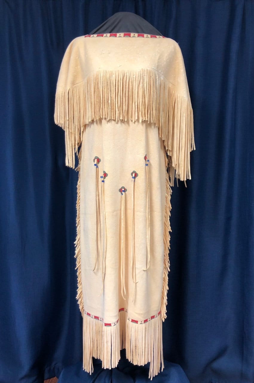 Genuine Hand-Crafted Braintan Buckskin--Deer and elk skins braintanned and  smoked, Native American-style for authentic Native or Mountain Man clothing  and beadwork.