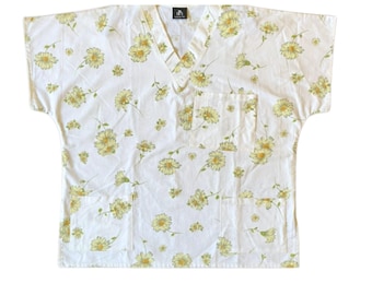 Daisy Wildflower V-Neck Scrub Top Nursing Uniform Teacher 3-Pockets