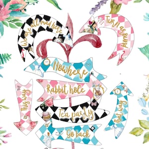Puede incluir: Decoraciones para fiestas con temática de Alicia en el País de las Maravillas con flechas rosas, azules y negras con texto dorado. Las flechas apuntan en diferentes direcciones y tienen frases como "This way", "Nowhere", "Rabbit hole", "Tea party", "Go back", "Wrong way", "Over there" y "Turn around".