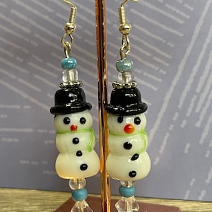 Cute aesthetic Snowman hand made dangle drop earrings