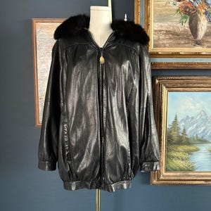 Vintage 80s Vericci Black Leather Jacket with Fur Collar | Made in USA | Gathered Back Bomber Jacket | XS S | Whimsigoth Mob Wife Aesthetic