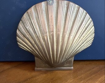 Pair of Vintage Sea Shell Scallop Nautical Bookends 4"