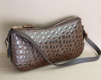 Handmade Leather Underarm Bag – Suede Lining, Zipper Closure