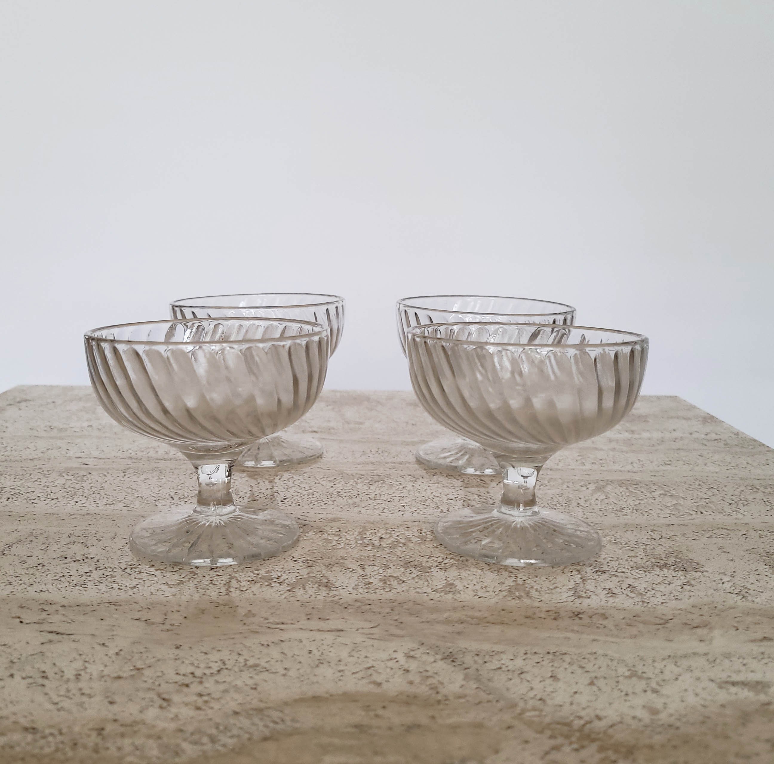 Lot de 4 verres à martini vintage Leonardo : collection Joy des années