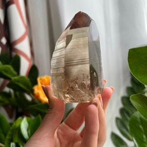 Natural citrine point, Citrine tower, Citrine Crystal tower, Genuine citrine point, Champagne Citrine, Citrine Point, Polished Citrine, N32