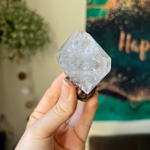 Herkimer Diamond, Herkimer Diamond Crystal, Natural Herkimer Diamond, Rough herkimer diamond, Rainbow Herkimer diamond, Raw Herkimer Diamond
