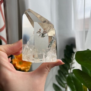 Natural citrine point, Citrine tower, Citrine Crystal tower, Genuine citrine point, Champagne Citrine, Citrine Point, Polished Citrine, N25