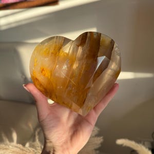 Golden Healer Quartz, Golden Healer Hematoid, Golden Healer Heart, Hematoid Quartz ,Hematoid Quartz Heart, Yellow Hematoid, Fire Quartz, 01