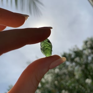 Natural Moldavite, Genuine Moldavite, Moldavite from Czech Republic, Meteorite, Authentic Moldavite, Moldavite, 1