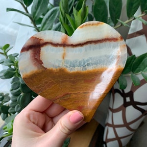 Banded Onyx Heart bowl, engagement ring dish, onyx heart dish, onyx heart, crystal heart bowl, banded onyx, key bowl, onyx heart plate,*4