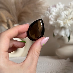 Smoky Quarzt Teardrop, Smoky Quartz Crystal, Faceted Smoky Quartz, Smokey Quartz Pocket Stone, Smoky Quartz Gem, Natural Smoky Quartz, *24