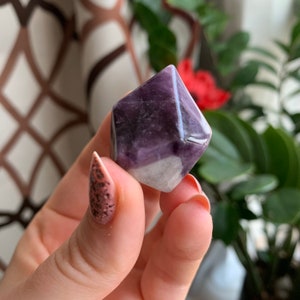 Chevron Amethyst point, Chevron amethyst mini tower, chevron amethyst freeform, chevron amethyst crystal, glossy polish amethyst tumble, *8