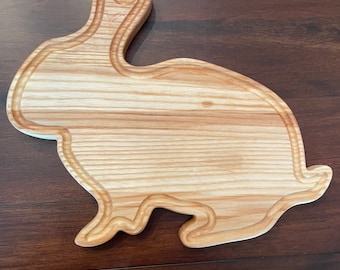 Bunny cutting board/Rabbit cutting board/Charcuterie board/Easter cutting board/butter board