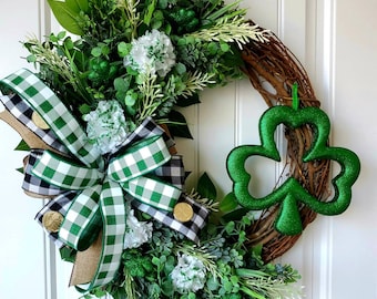 BEST SELLER! St. Patrick's Day Wreath, Lucky Wreath, Irish Wreath