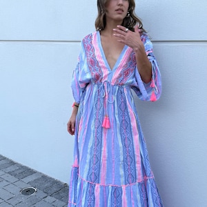 Maxi Boho Dress / Backless Sexy Back Bohemian Long Summer Dress / embroidered dress