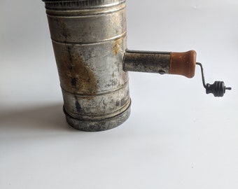 Vintage Kitchenware
