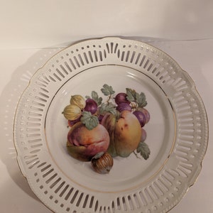 Schwarzenhammer Reticulated Plate with Fruit Design and Gold Trim