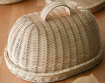 Handwoven RATTAN Bread Storage Basket with Lid: Rustic Farmhouse Style Organizer for Kitchen - Eco-Friendly Wicker Bread Bin