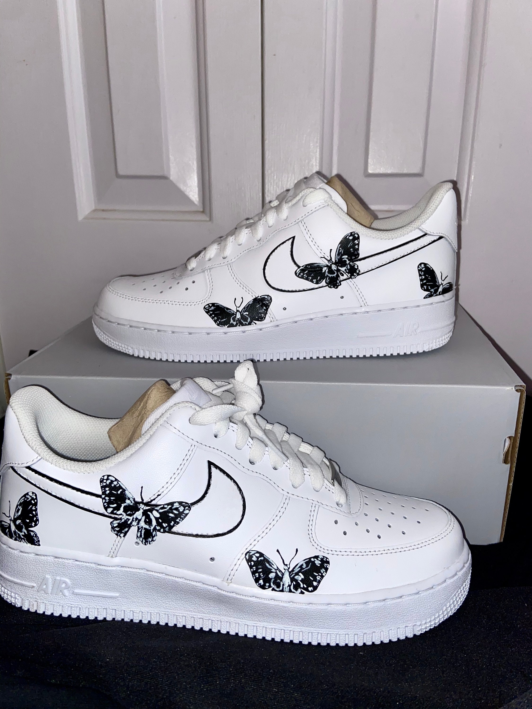 Black Glitter Check Butterfly Custom Air Force 1 - Hand Painted AF1 - –  Merakicks