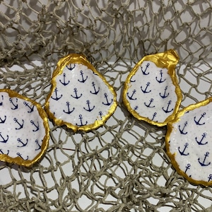 BOGO Anchors Gilded Decoupage Oyster Shell