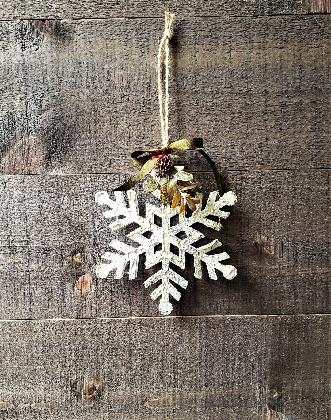 Metal Snowflake Ornaments Winter, Holiday, Christmas, Snowflake