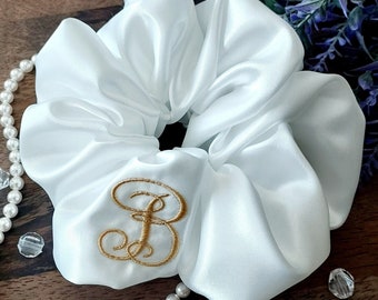 High Quality /XL/Personalized Oversized Satin Scrunchie / Bridesmaid Gift /Initial Embroidered Scrunchie  / High quality Satin Scrunchie