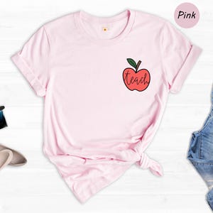 Teach Apple Pocket Shirt, Cute Teacher Gift Tee, Minimalist Apple Graphic T-Shirt, Back to School Shirt for Teachers bild 4