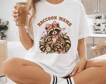 Raccoon Mom Vintage Retro T-Shirt Sweatshirt Hoodie