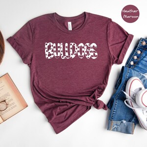 Bulldogs Team Mascot Shirt: School Spirit Tee afbeelding 4