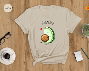 Mamacado Pregnancy Announcement Shirt: Avocado Maternity Tee