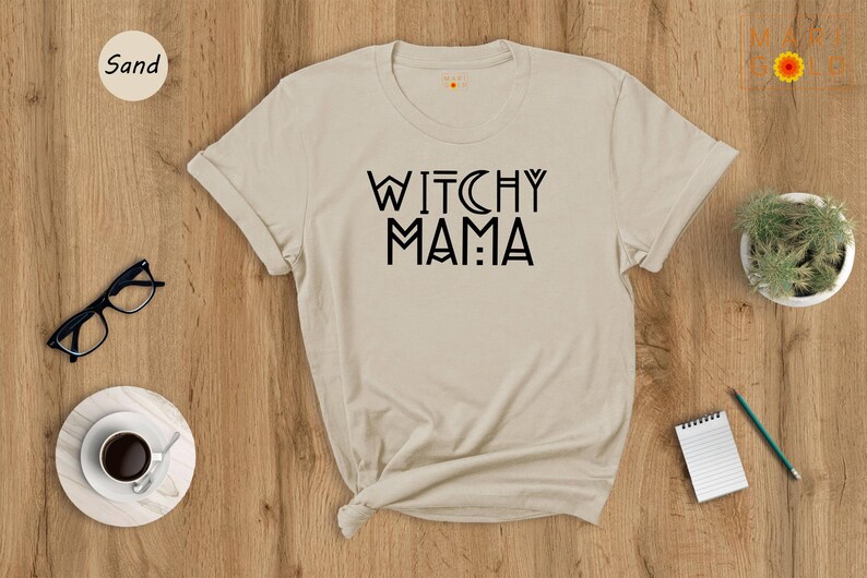 Witchy Mama Shirt: Halloween Witch T-Shirt Bild 6