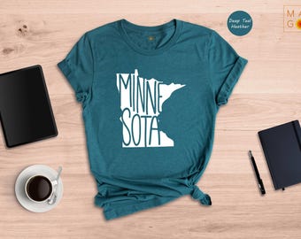 Minnesota State Map Shirt: Travel Souvenir Apparel