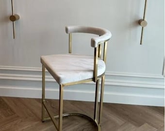 Bar stool