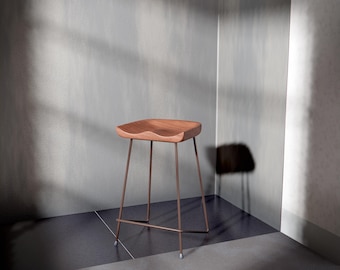 Bar stool