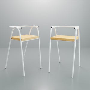 Bar stool