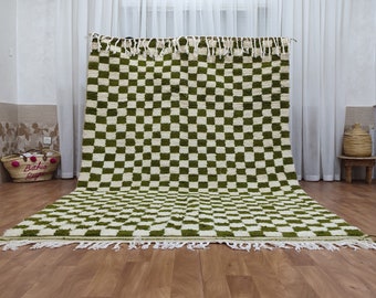 Large Green and white checkered rug, Moroccan Berber checkered rug, Checkered area rug -Checkerboard Rug -beniourain rug, Soft Colored Rug