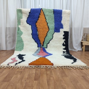 Benutzerdefinierter fabelhafter Boujad-Teppich, authentischer marokkanischer Teppich, Azilal-Teppich, abstrakter mehrfarbiger Teppich, handgemachter marokkanischer Teppich, Boho-Teppich