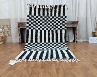 Black and white Checkered area runner, Moroccan Berber checkered rug, Checkerboard Runner, Checkered Runner, checkered runner rug