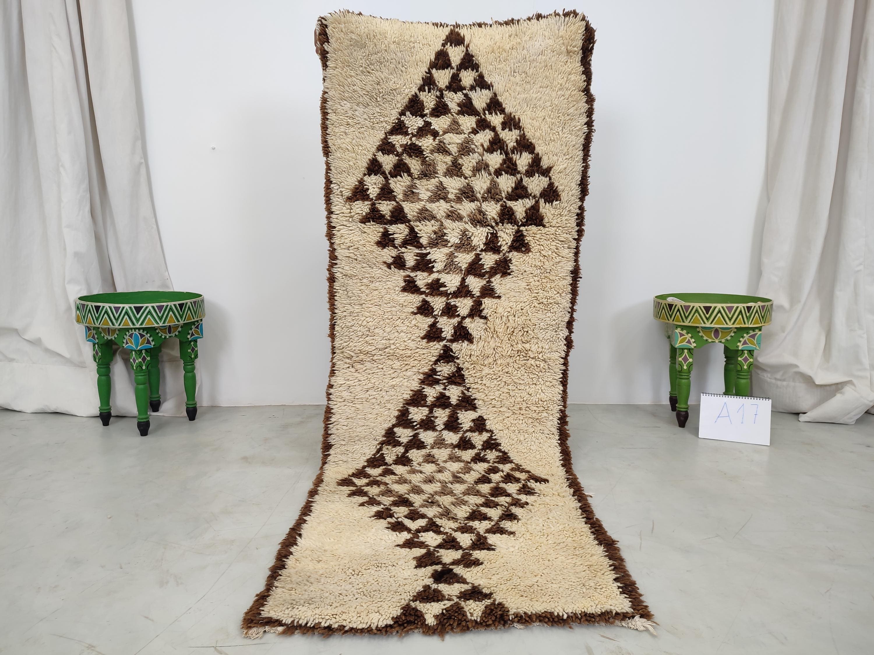 【vintage】229cm×164cm ベルベル人作　モロッコ産　ヴィンテージ ベニ・ウライン ランナーラグ、ハンドメイドウール モロッコ ベルベル