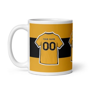 Personalisierte Wölfe inspiriert 23/24 handgemachte Keramik Fußballbecher