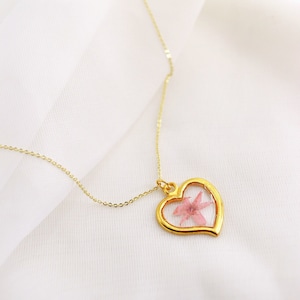 Pink Pressed Flower Resin Necklace, Real Dried Wildflower Heart Pendant, Botanical Nature Jewelry Gift For Women