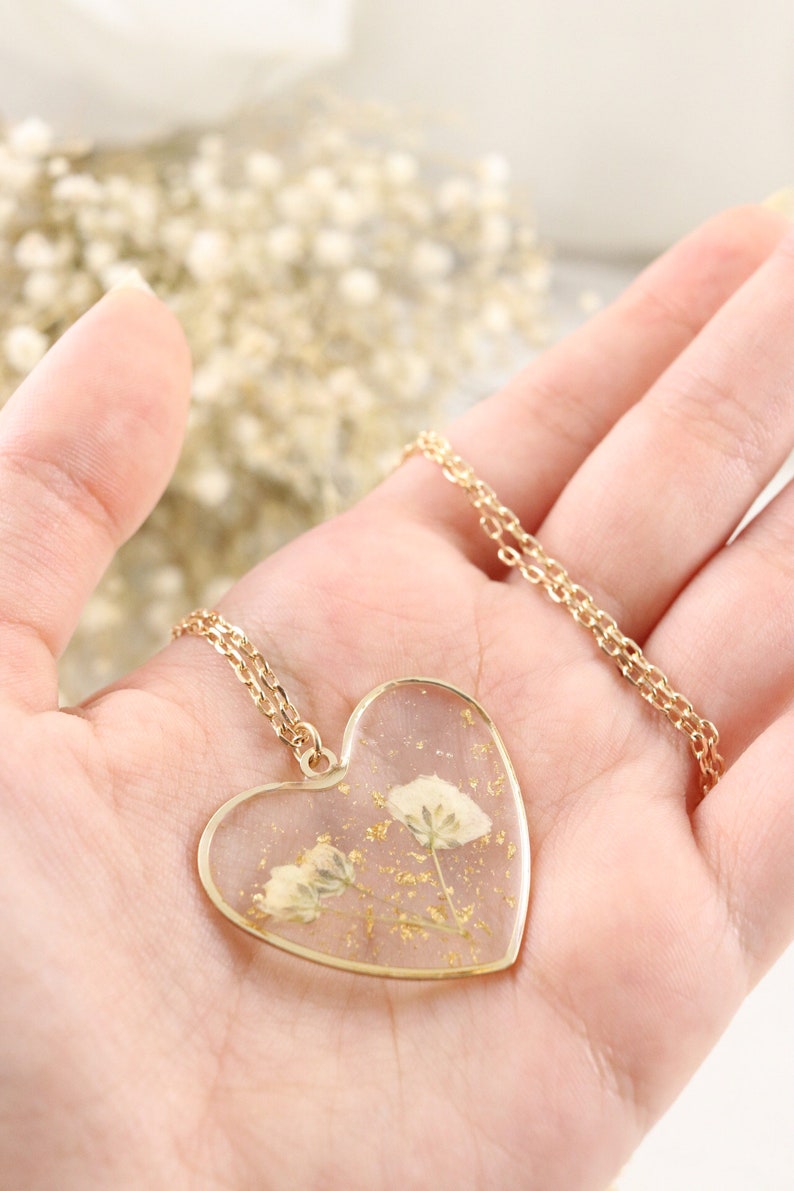 Baby's Breath Wildflower Resin Heart Necklace, Real Pressed Dried Flower Necklace, Botanical Nature Jewelry Holiday Gift For Her image 4