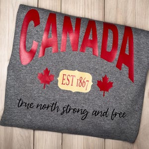 cozy Canadian pride sweatshirt maple leaf crewneck with Canada design